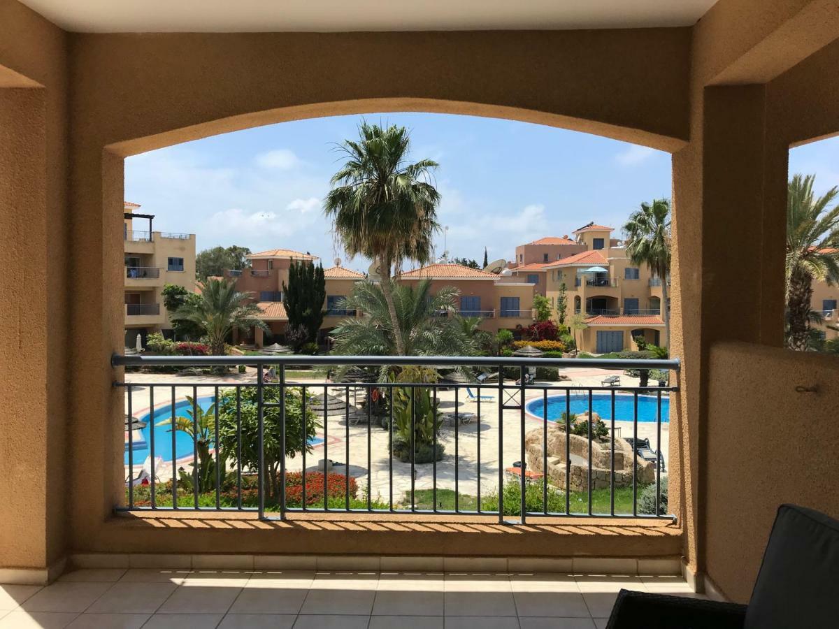 Limnaria Gardens - Modern 1 Bed, Walk To Beach & Shops Paphos Exteriér fotografie