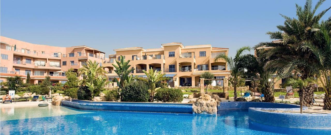 Limnaria Gardens - Modern 1 Bed, Walk To Beach & Shops Paphos Exteriér fotografie